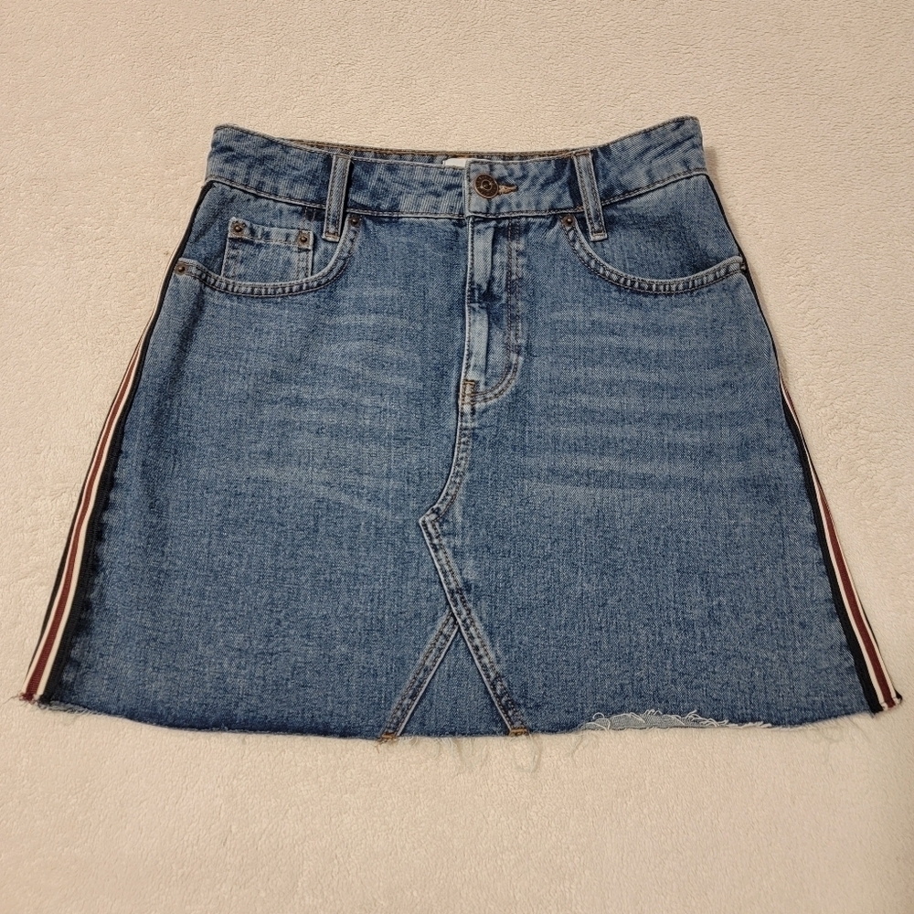 BDG Urban Outfitters Denim Mini Skirt Size S - Picture 1 of 4